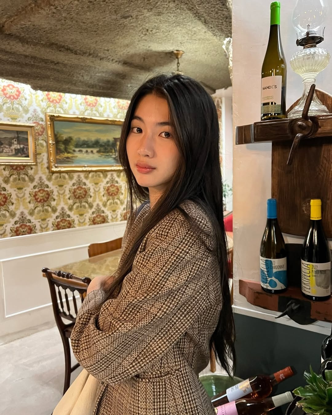 Giờ mới biết Hà Thi bị local brand Việt 
