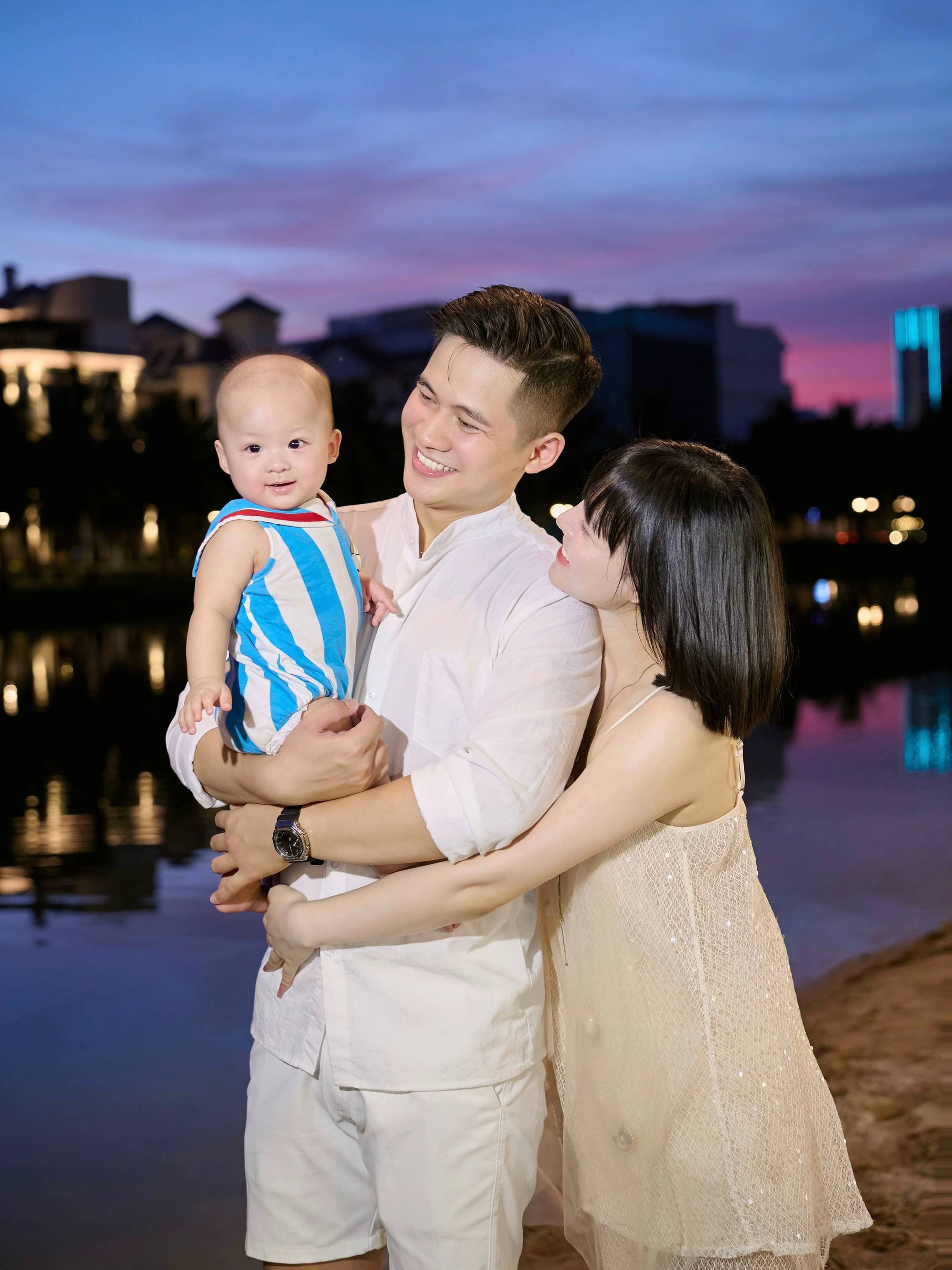 Vợ chồng 9x Hà thành 