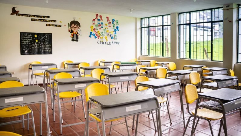 Lạm dụng AI, học sinh một quốc gia ngày càng học kém: ChatGPT, Gemini biến trẻ em vùng quê thành những kẻ lười suy nghĩ, phụ thuộc vào công nghệ- Ảnh 3.