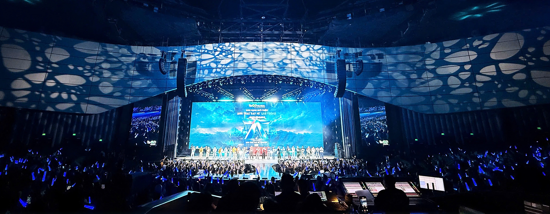 Concert Anh Trai Say Hi ở Mỹ: Giá vé cao vẫn “tẩu tán” tốt, cú hích mới cho thị trường âm nhạc Việt- Ảnh 13.