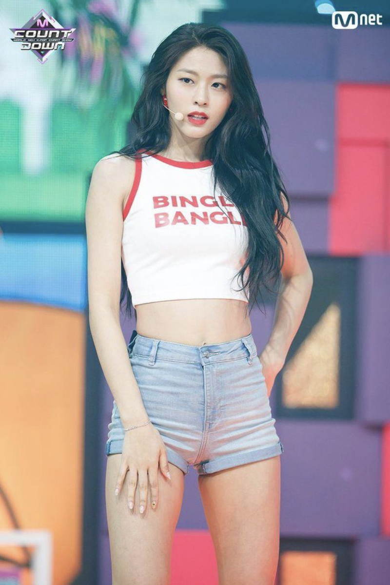 Sốc với phương pháp “giảm cân ma cà rồng" của thánh body Kpop- Ảnh 4.
