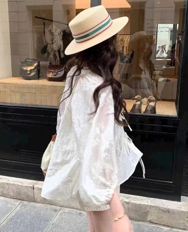 Lạ đời 