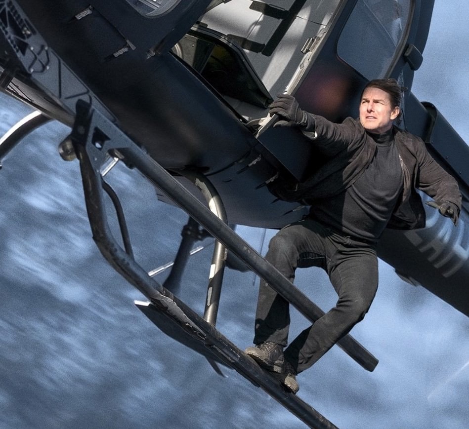 "Kẻ phản diện" Tom Cruise: 13 năm bỏ nghĩa vụ làm cha
với con gái Suri, đến nay mải mê tình trẻ kém 26 tuổi!- Ảnh 4.
