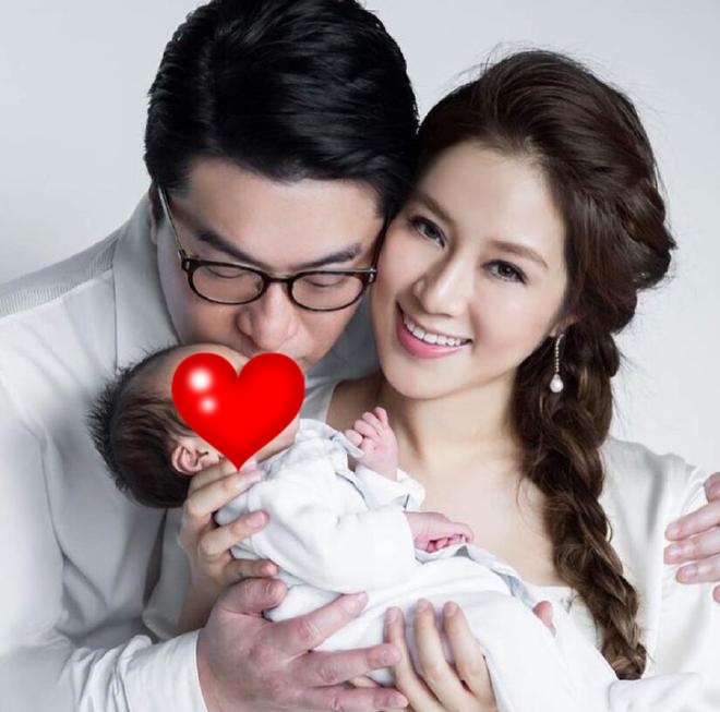 "Cô dâu nghìn tỷ showbiz" chịu giam lỏng sau cửa hào môn: Bị xem như "máy đẻ", làm gì cũng có người theo dõi- Ảnh 2.