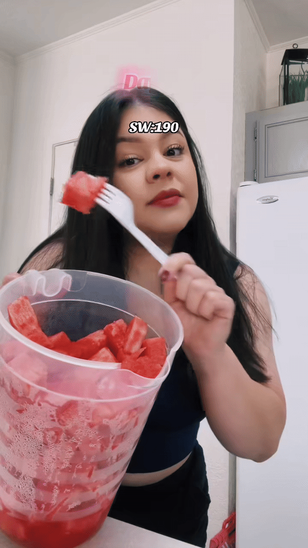 "Tôi muốn giảm cân bằng cách chỉ ăn dưa hấu" và đây là những gì các chuyên gia nói- Ảnh 1.
