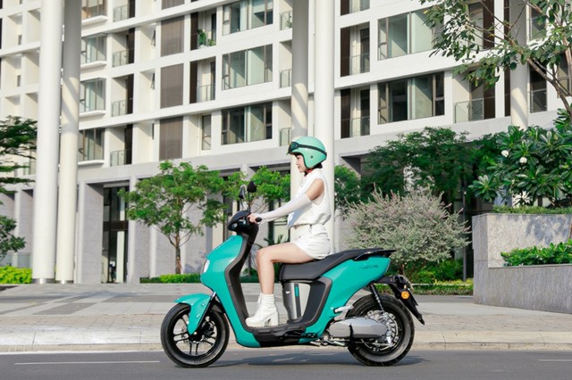 Yamaha giảm giá kịch sàn: Có mẫu giảm đến 30 triệu, xe máy điện giảm 16 triệu đồng- Ảnh 2.