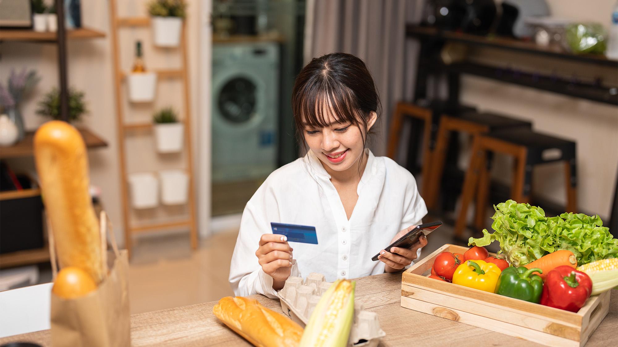Tiết kiệm thông minh từ thẻ tín dụng hoàn tiền: Hoàn đến 3,6 triệu/năm- Ảnh 2.