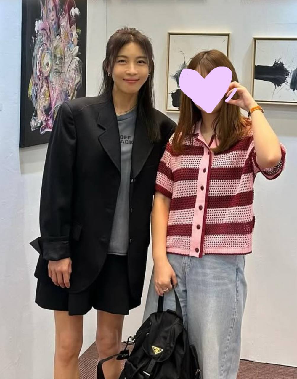 Nhan sắc gây sốc tột độ của Ha Ji Won, nhìn sang ảnh tự đăng mà không biết đâu là thật- Ảnh 4. Nhan sắc gây sốc tột độ của Ha Ji Won, nhìn sang ảnh tự đăng mà không biết đâu là thật- Ảnh 4.