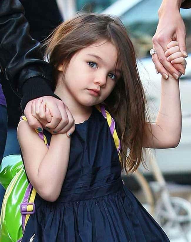"Kẻ phản diện" Tom Cruise: 13 năm bỏ nghĩa vụ làm cha
với con gái Suri, đến nay mải mê tình trẻ kém 26 tuổi!- Ảnh 11.