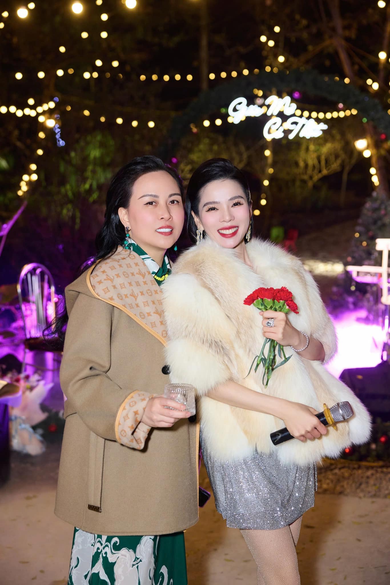Phượng Chanel vừa 