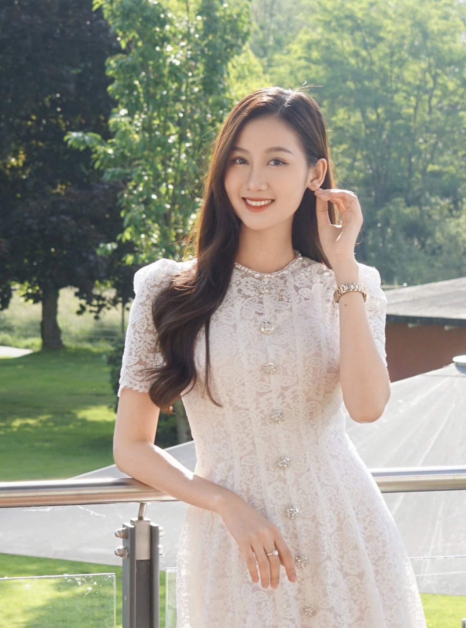 Thông tin chính thức về 