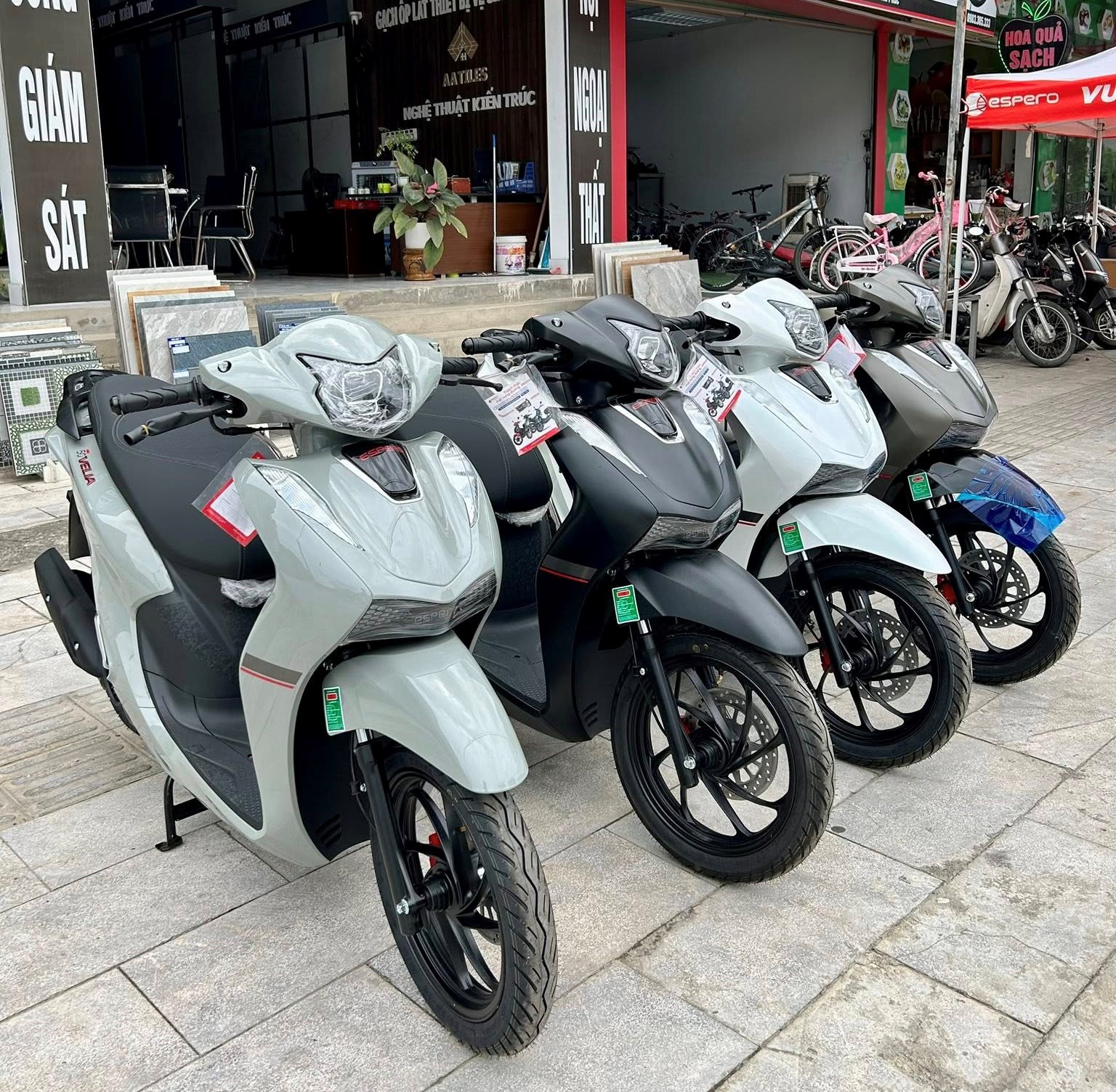 Xe ga 'Made in Vietnam' vừa về đại lý đã giảm sâu: Thấp nhất 22,5 triệu đồng, tiết kiệm xăng ấn tượng 1,8L/100km- Ảnh 5. Xe ga