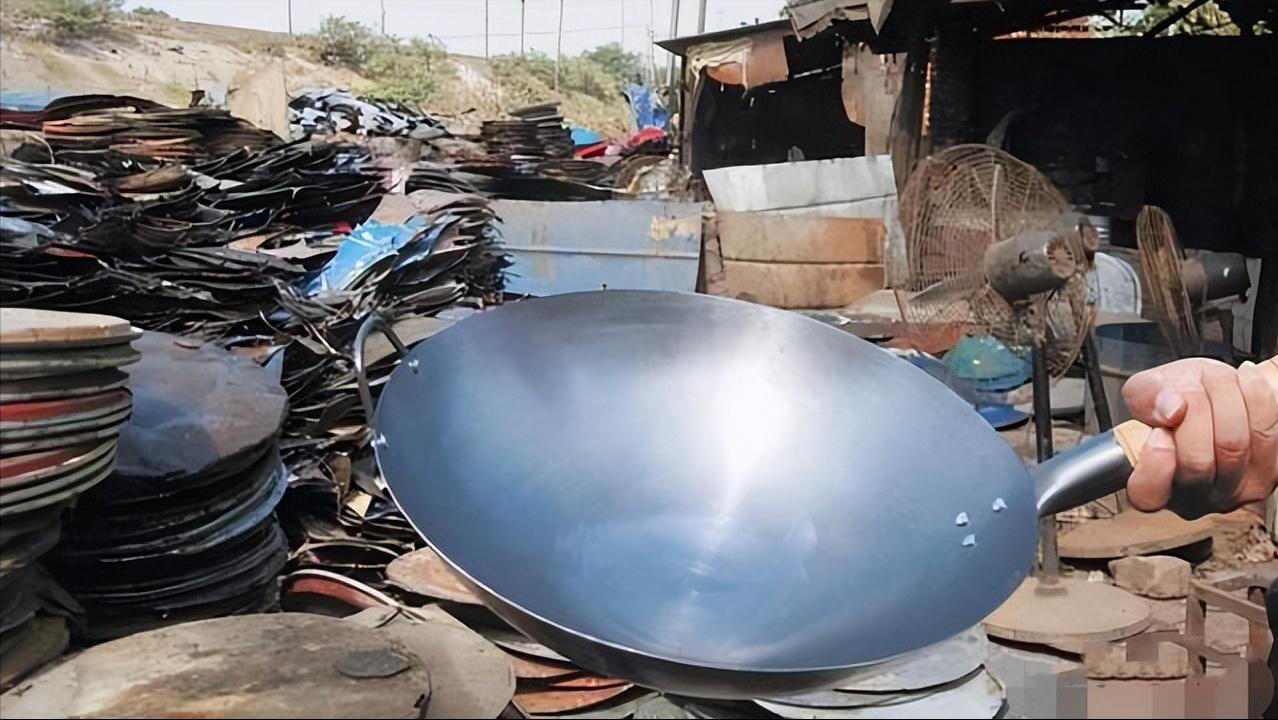 4 đồ bếp tưởng hay ho nhưng lại âm thầm gây cháy nổ, gieo bệnh ung thư- Ảnh 3.