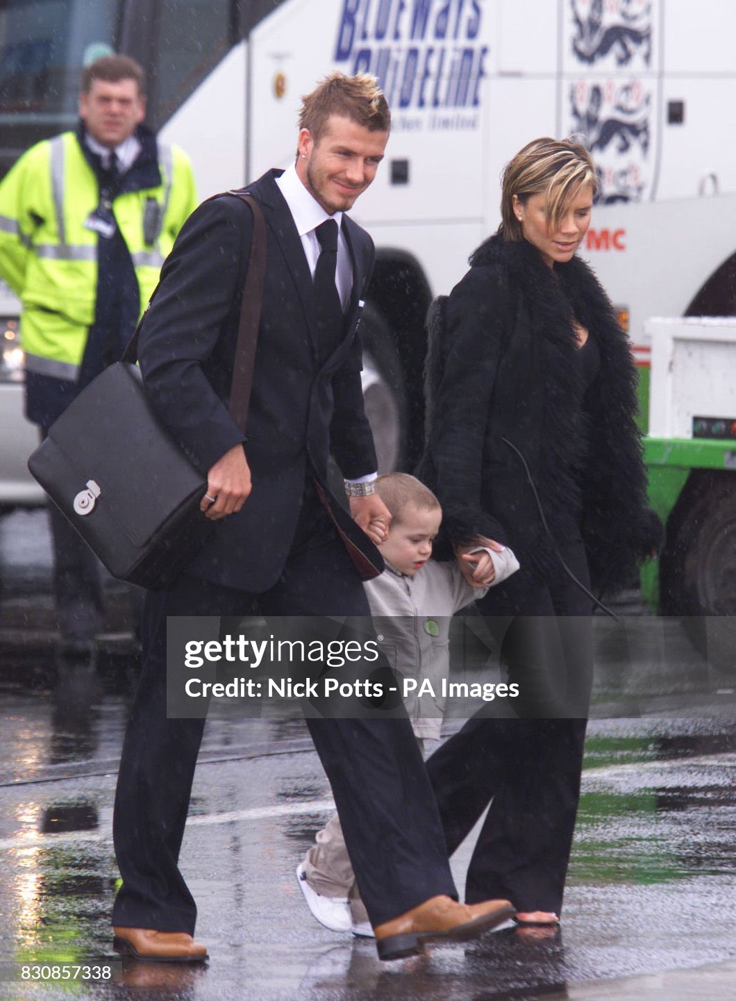 David Beckham - Victoria kỉ niệm 26 năm ngày cưới: Gia đình đẹp như tranh, nay rạn nứt khó cứu vì con cả bất hiếu- Ảnh 4.