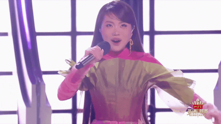 2 Em Xinh thi gameshow Trung Quốc: Người tỏa sáng lấn lướt sao Hoa ngữ, người mờ nhạt ra về sớm- Ảnh 5.