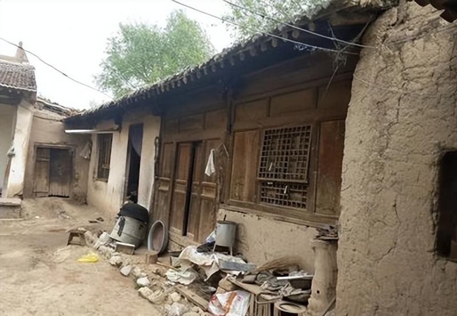 Nam sinh giỏi nhất tỉnh nộp 3 tờ giấy trắng thi đại học khiến nhà trường sửng sốt khi biết nguyên do: "Em cố tình thi trượt"- Ảnh 3.
