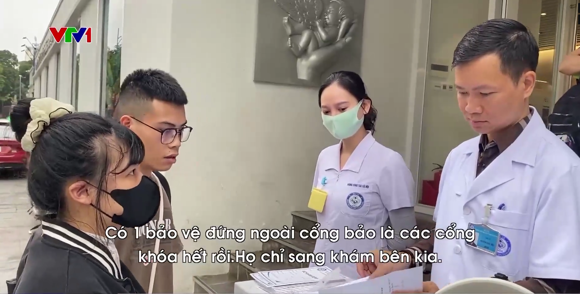 "Cò" bệnh viện: Giả thân thiện giăng bẫy bệnh nhân- Ảnh 3.