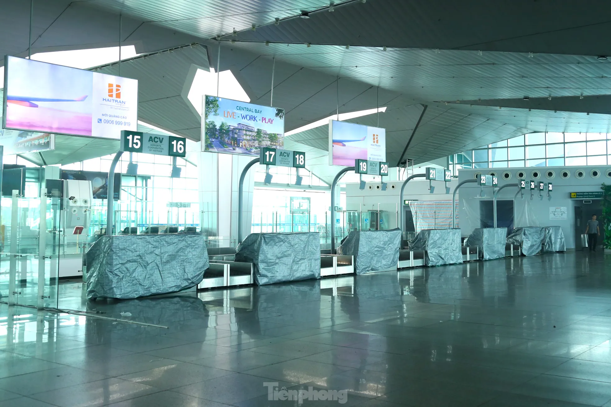 Cận cảnh sân bay Vinh những ngày đóng cửa để ‘trùng tu’- Ảnh 5.