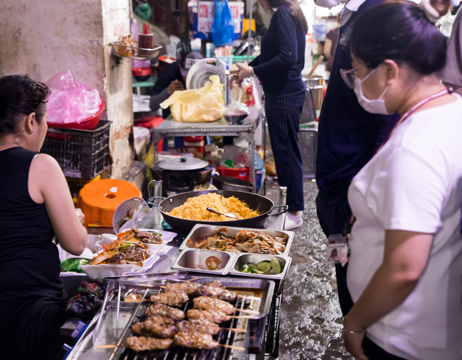 Phường Sài Gòn: Có 2 hàng phở nấu suốt 1 thập kỷ, quán hủ tiếu “người yêu cũ” khiến sao Việt ghé đến hoài- Ảnh 10.