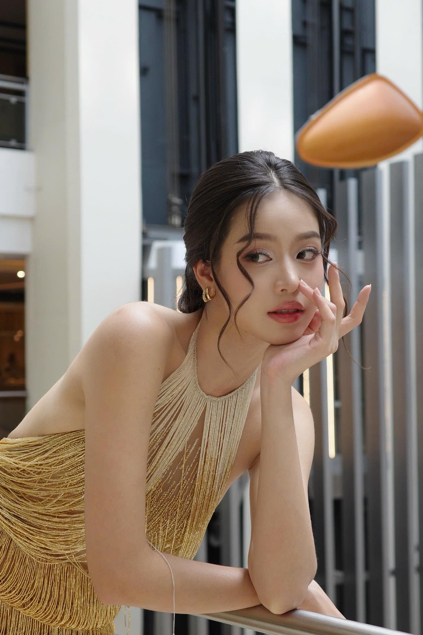 Hoa hậu Thanh Thuỷ mặt sưng phồng gây sốc, chuyện gì thế này?- Ảnh 8.