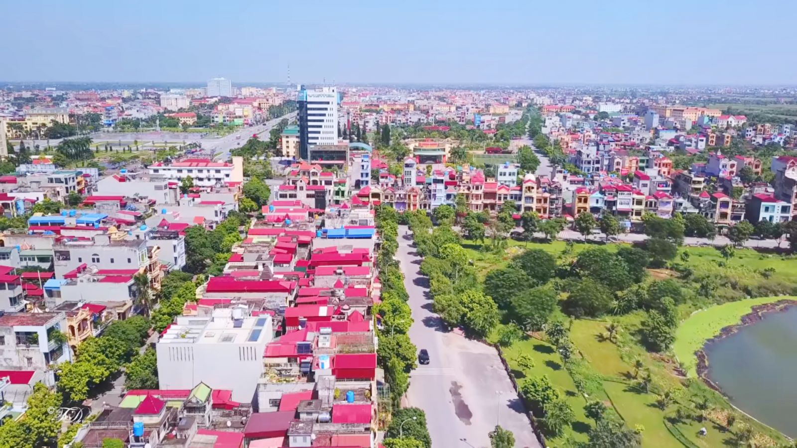 Trước sáp nhập, đây là tỉnh không có núi và chẳng giáp biển; Sau sáp nhập, lập tức giáp biển Đông, mở ra cơ hội phát triển kinh tế biển- Ảnh 2.