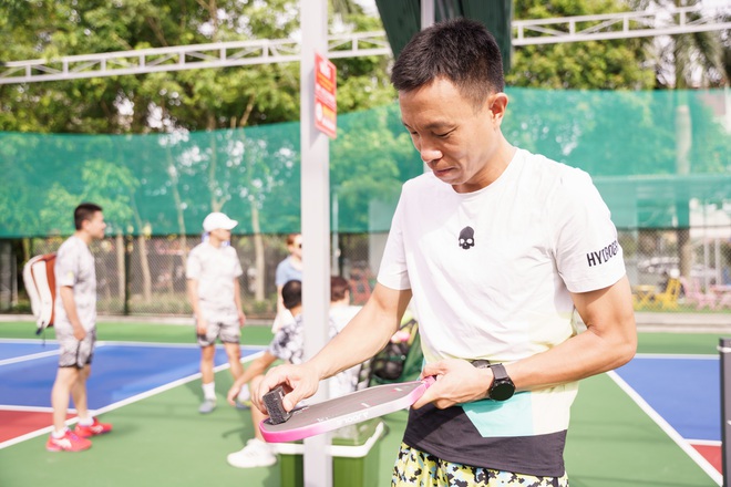 “Host social” là nghề gì mà chỉ cần "gom" đủ người ra sân Pickleball cũng kiếm được chục triệu một tháng?- Ảnh 4.