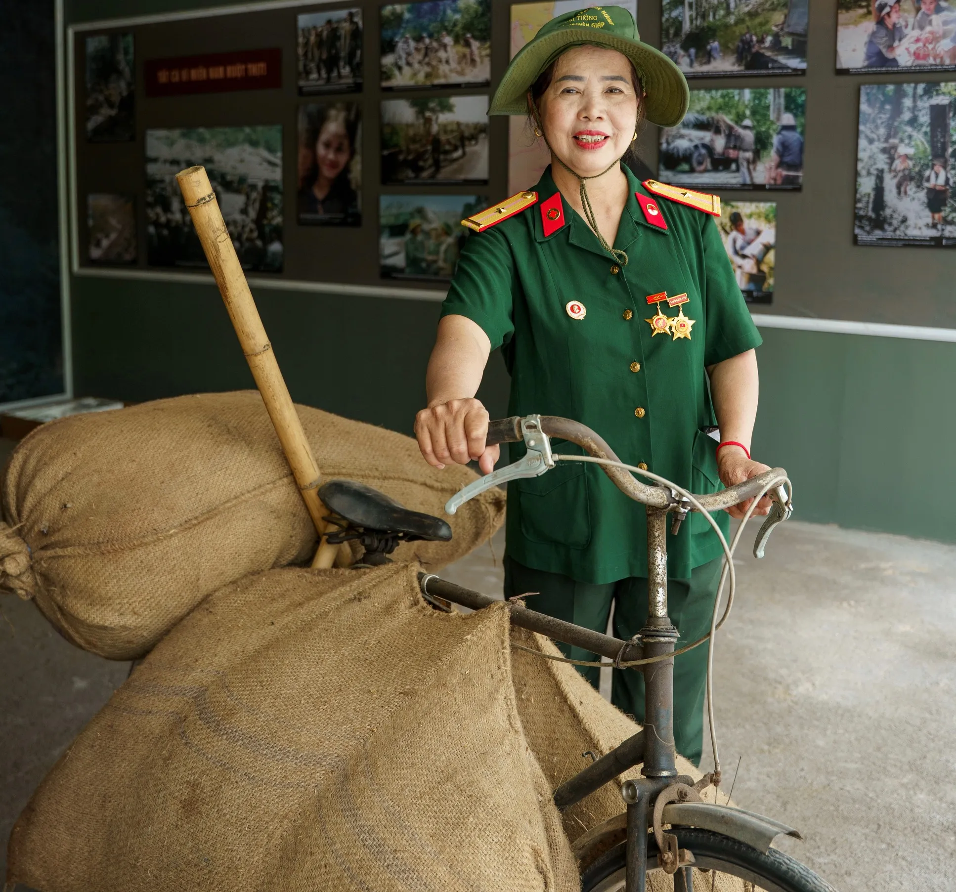 'Hang 7 tầng' giữa rừng Phong Nha: Tổng kho bí mật của Bộ đội Trường Sơn!- Ảnh 12.