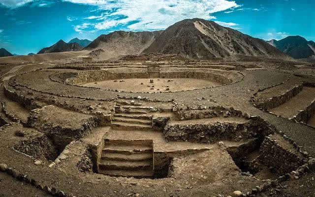 Các nhà khảo cổ Peru khẳng định Peñico chính là sự tiếp nối của xã hội Caral, phản ánh sự thích nghi và chuyển hóa của con người trước những biến đổi tự nhiên khắc nghiệt. (Ảnh: Ana Paula Bedoya) Các nhà khảo cổ Peru khẳng định Peñico chính là sự tiếp nối của xã hội Caral, phản ánh sự thích nghi và chuyển hóa của con người trước những biến đổi tự nhiên khắc nghiệt. (Ảnh: Ana Paula Bedoya)