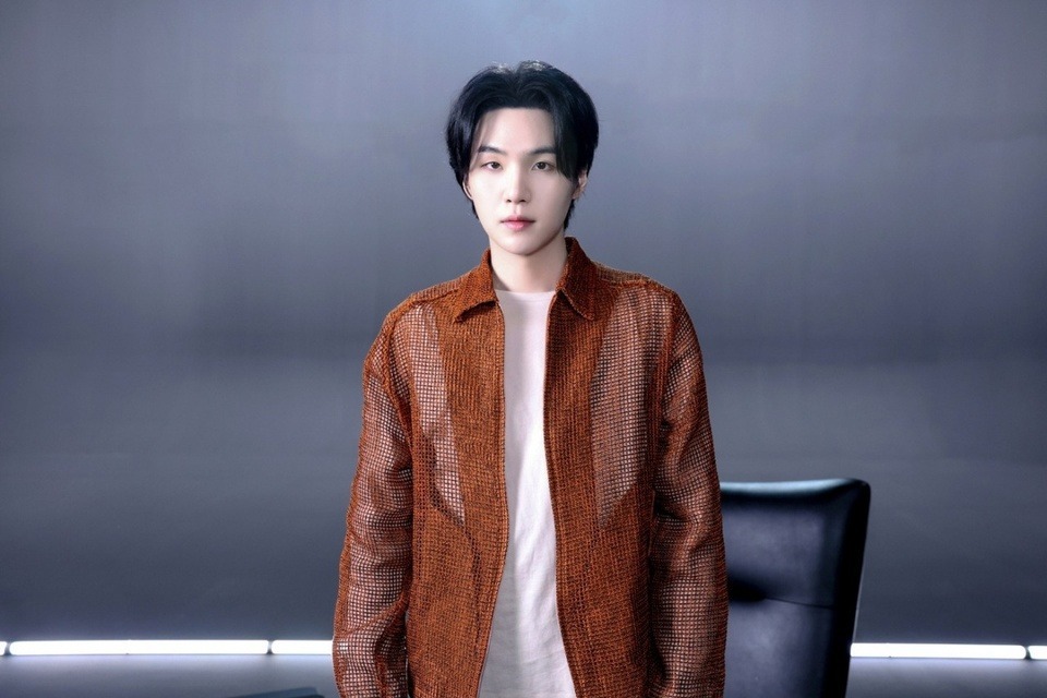 Lộ diện thế lực dồn ép Suga (BTS) đến tình thế ngàn cân treo sợi tóc trong bão tẩy chay- Ảnh 2. Lộ diện thế lực dồn ép Suga (BTS) đến tình thế ngàn cân treo sợi tóc trong bão tẩy chay- Ảnh 2.