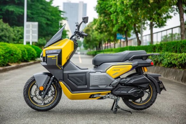 Ra mắt xe ga thiết kế ấn tượng, ABS 2 kênh như Honda SH, giá quy đổi chỉ ngang Exciter 155- Ảnh 5. Ra mắt xe ga thiết kế ấn tượng, ABS 2 kênh như Honda SH, giá quy đổi chỉ ngang Exciter 155- Ảnh 5.