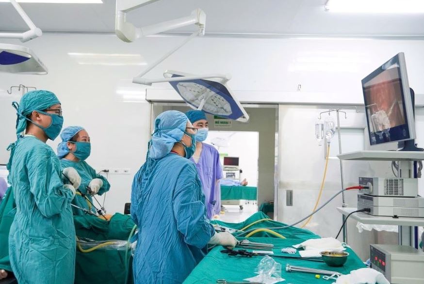 Đi khám vì rối loạn kinh nguyệt, cô gái 21 tuổi bất ngờ trước thông báo của bác sĩ- Ảnh 1.