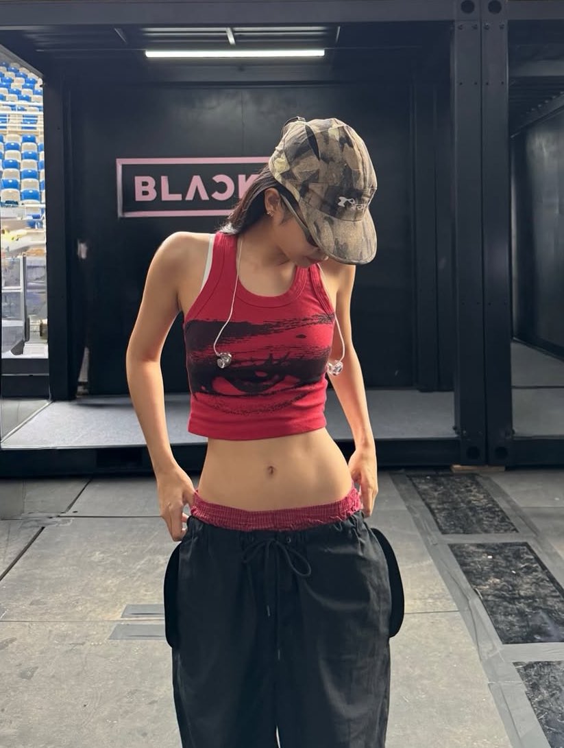 Muốn có dáng đẹp, eo thon như Jennie (BLACKPINK), tập ngay 2 môn thể thao này nhé!- Ảnh 3.