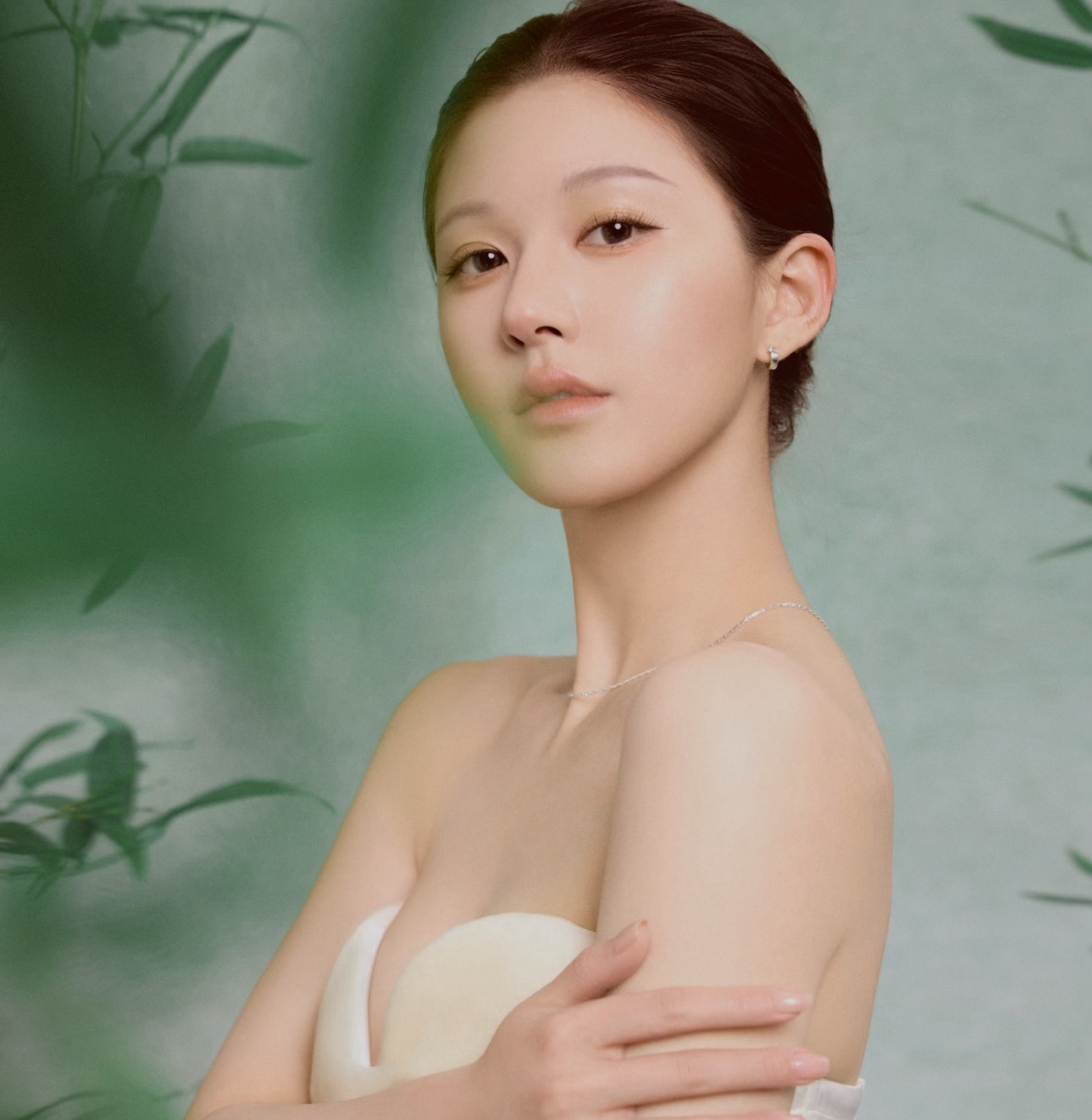 Ai cứu nổi Triệu Lộ Tư?- Ảnh 6. Ai cứu nổi Triệu Lộ Tư?- Ảnh 6.