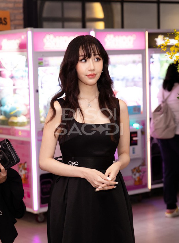 Gương mặt ngày càng đơ cứng của MIN- Ảnh 3. Gương mặt ngày càng đơ cứng của MIN- Ảnh 3.