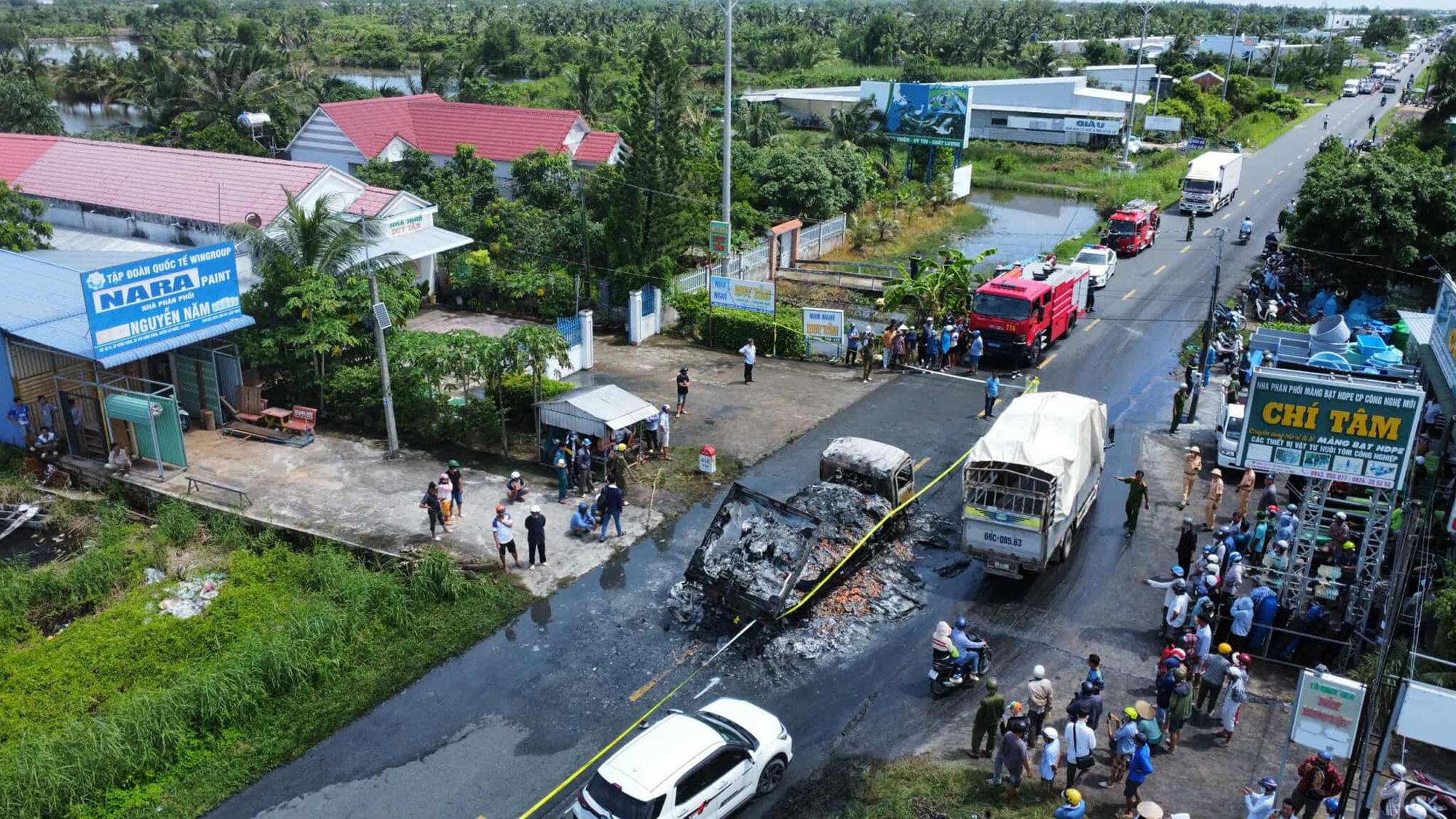 Hai người chết trong vụ tai nạn giao thông nghiêm trọng ở Cà Mau- Ảnh 1.
