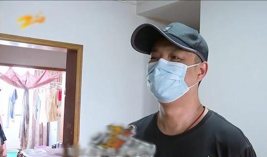 Bỏ 360 triệu đồng mua bảo hiểm, đến khi nhập viện, đòi bồi thường thì nhận được thông báo: Hợp đồng giả, chưa từng ký kết?- Ảnh 1.