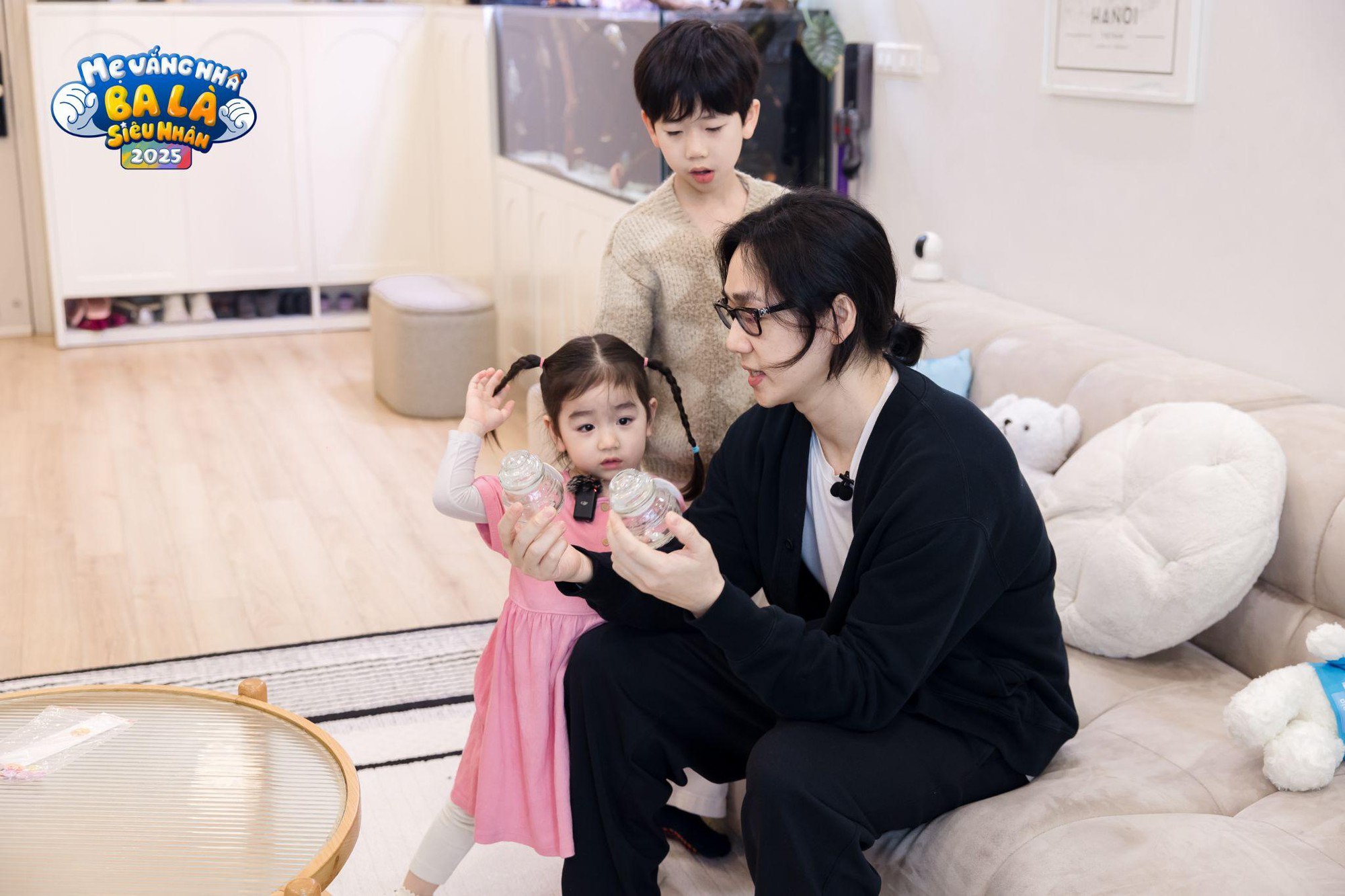 Mẹ vắng nhà Ba là siêu nhân: Muôn cách sao Việt dạy con và những em bé hạnh phúc!- Ảnh 5.