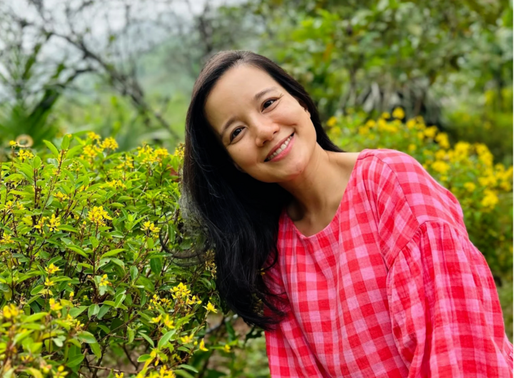 MC Minh Trang gây tranh cãi vì khuyên cha mẹ "nghiên cứu kỹ khi đăng ký trại hè"- Ảnh 1.