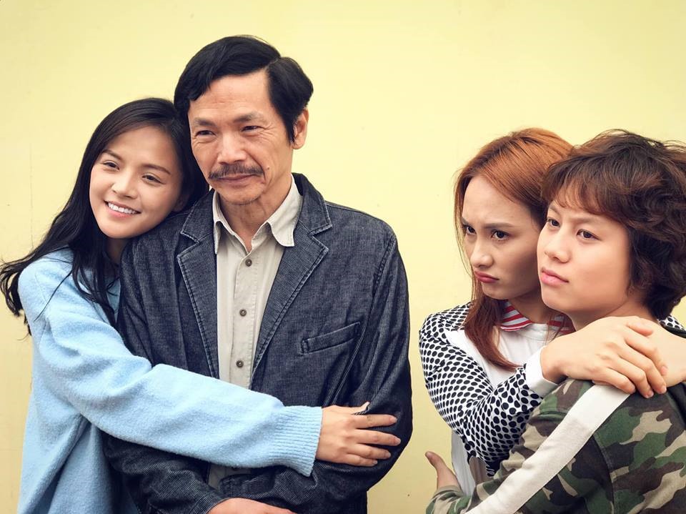 Phim Việt giờ vàng dạo này toàn hoa với nắng, đến cả tên phim cũng quá nghèo nàn- Ảnh 2. Phim Việt giờ vàng dạo này toàn hoa với nắng, đến cả tên phim cũng quá nghèo nàn- Ảnh 2.