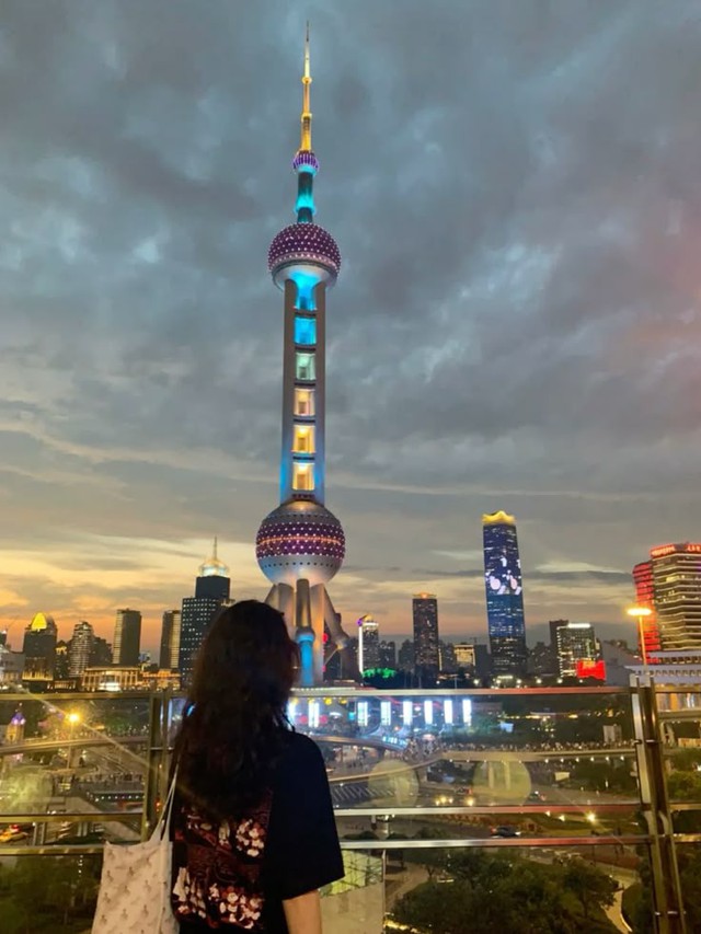 Sang Trung nhưng gần như không thể sử dụng được từ tiếng Anh nào, tôi nhận ra mình cần phải học tiếng Trung!- Ảnh 1.