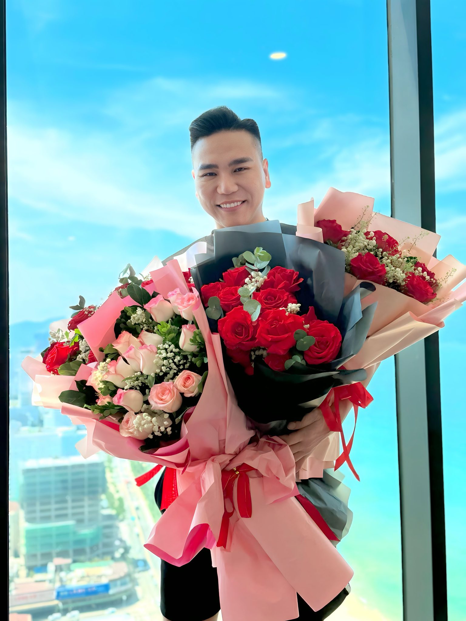 Sao nam Vbiz từng ngồi tù vì ma tuý khẳng định 1 điều giữa lúc bị gọi tên vì bức hình gây sốc- Ảnh 2. Sao nam Vbiz từng ngồi tù vì ma tuý khẳng định 1 điều giữa lúc bị gọi tên vì bức hình gây sốc- Ảnh 2.
