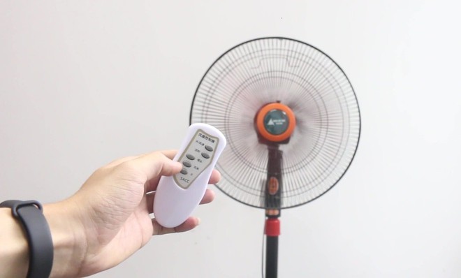 Bật quạt 8 tiếng qua đêm tốn bao nhiêu tiền điện? Người dùng làm thử nghiệm, bất ngờ khi so với điều hòa- Ảnh 4.