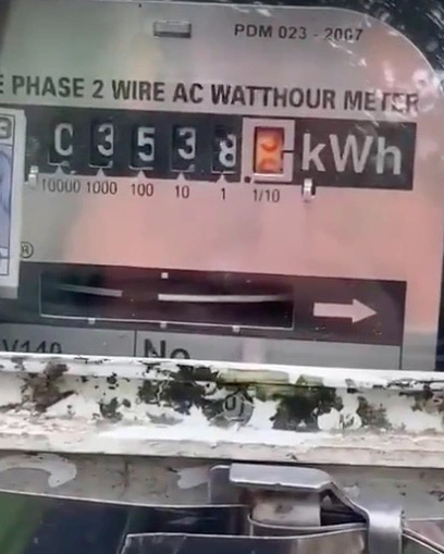 Đi vắng 20 ngày, gia đình ở Phú Thọ sững sờ khi nhận hóa đơn tiền điện, lộ ra điều bất thường trong nhà- Ảnh 1.