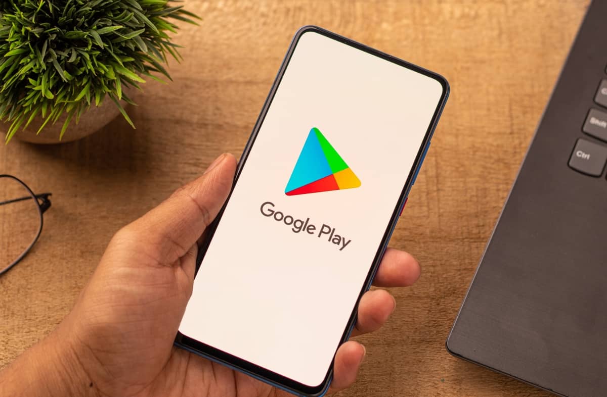 Người dùng Android cần xóa gấp một loạt ứng dụng, cẩn thận phải vứt luôn điện thoại- Ảnh 1.