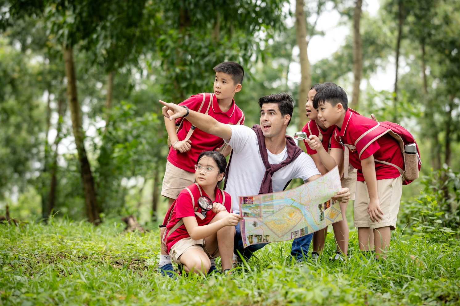 Tiêu chí lựa chọn trại hè an toàn, vui khỏe, chuyên gia giáo dục nói thẳng: Đừng quá tin quảng cáo "có cánh", giá cao chưa chắc phù hợp- Ảnh 2.