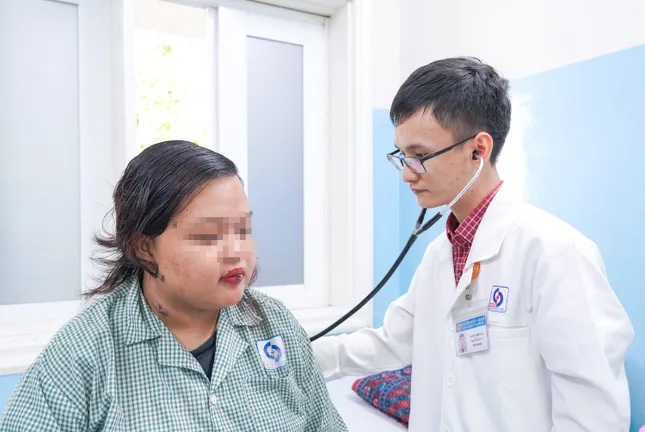 Nhiễm loại vi khuẩn kháng thuốc 'khét tiếng', nữ sinh béo phì suýt tử vong- Ảnh 2.