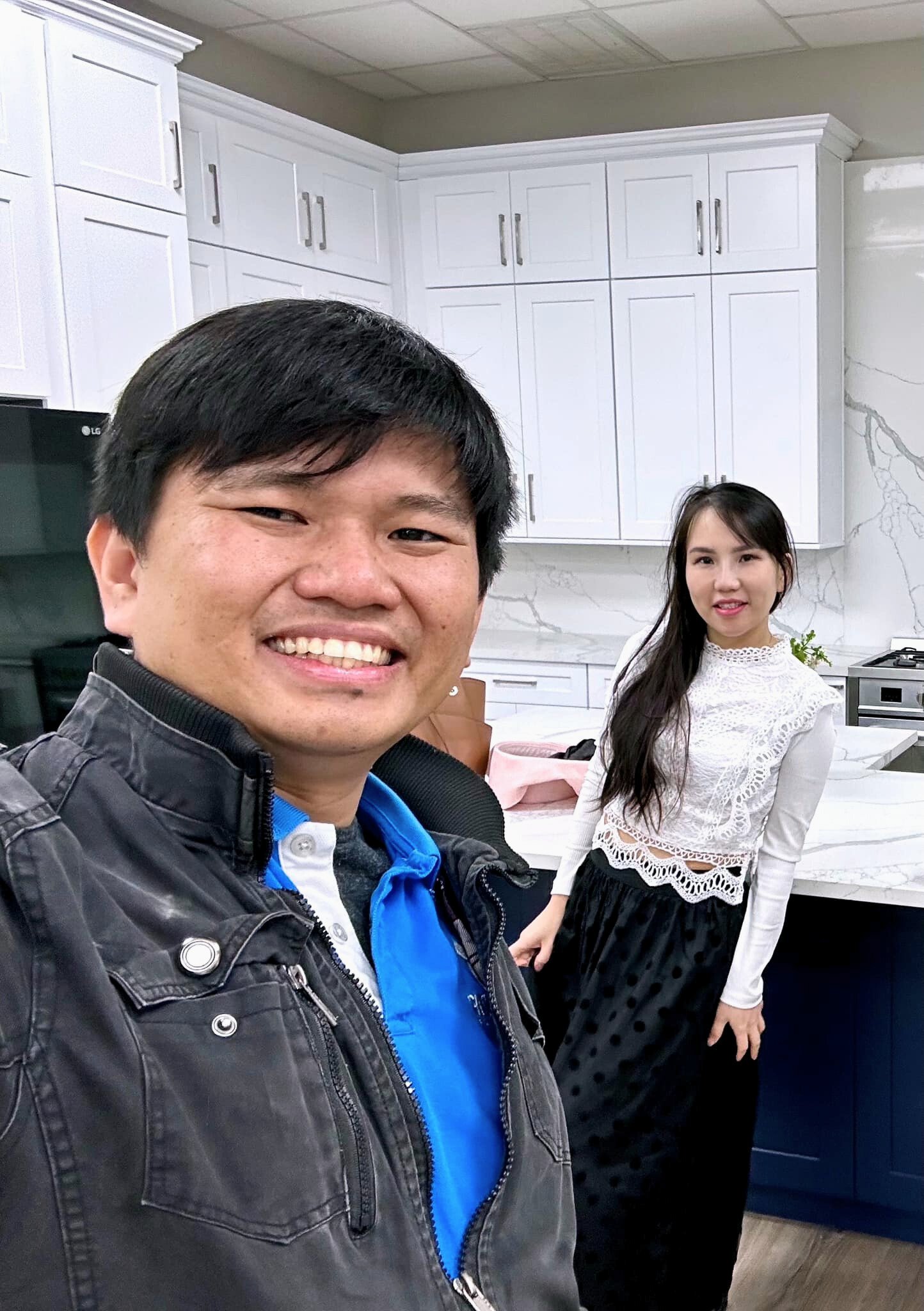 Triệu phú Vương Phạm chi nghìn tỷ mua 1 toà cao ốc ở Mỹ, đem xe tăng đến kiểm tra chất lượng đường xá- Ảnh 7.