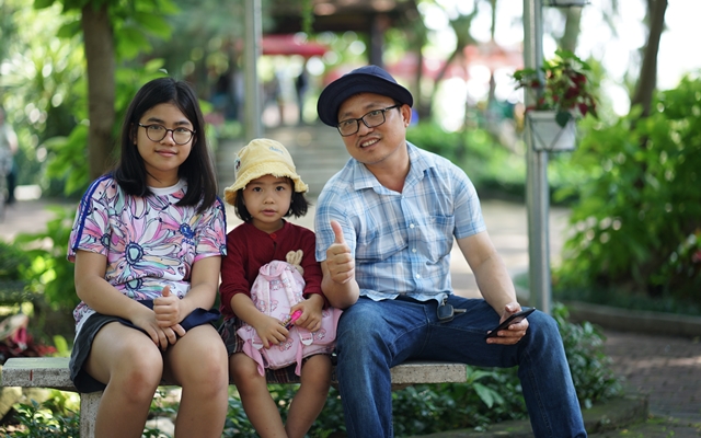 Clip: Đến Thảo Cầm Viên nghe trẻ con đọc vanh vách Vũ trụ Brainrot, gọi cá sấu là Lirilì Larilà, khỉ là Chimpanzini Bananini!- Ảnh 2.