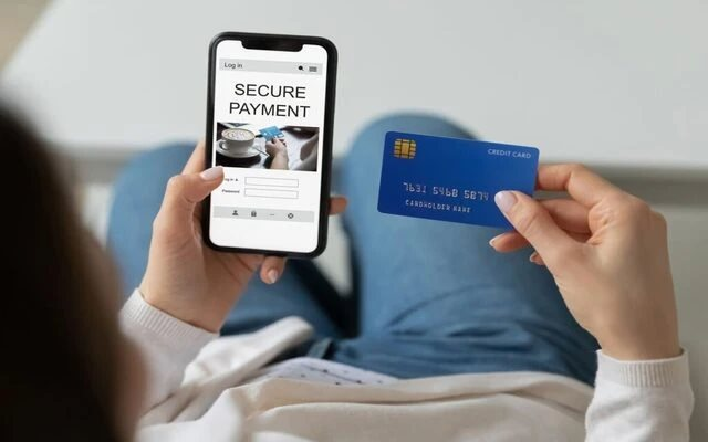 Tại sao biết rõ cả số tài khoản ngân hàng, thông tin đăng nhập và mật khẩu người dùng?- Ảnh 1. Tại sao biết rõ cả số tài khoản ngân hàng, thông tin đăng nhập và mật khẩu người dùng?- Ảnh 1.
