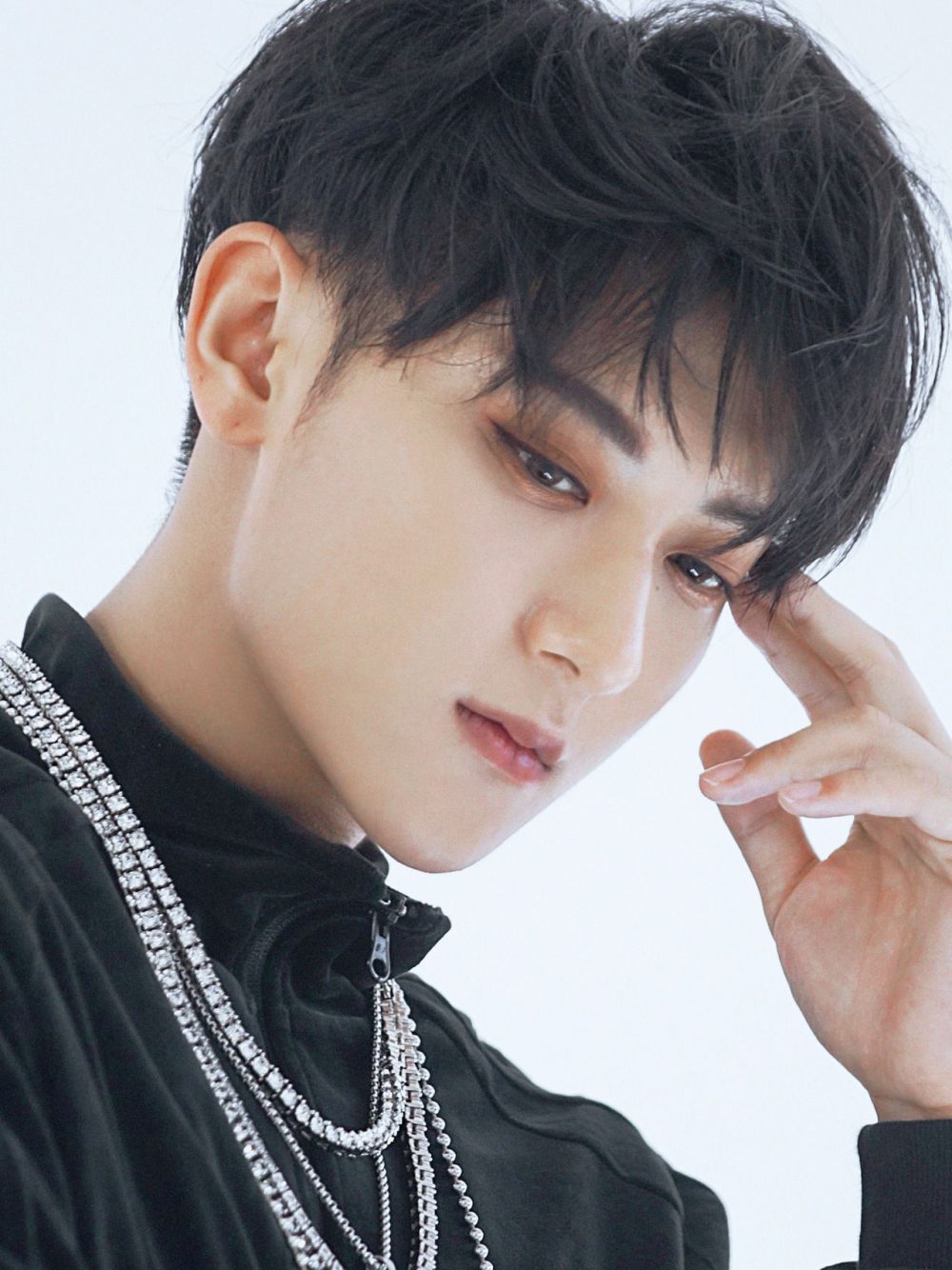 Chủ tịch showbiz bị rapper diss là bất tài, netizen trước hay khịa nay lại "quay xe" bênh vực- Ảnh 2.